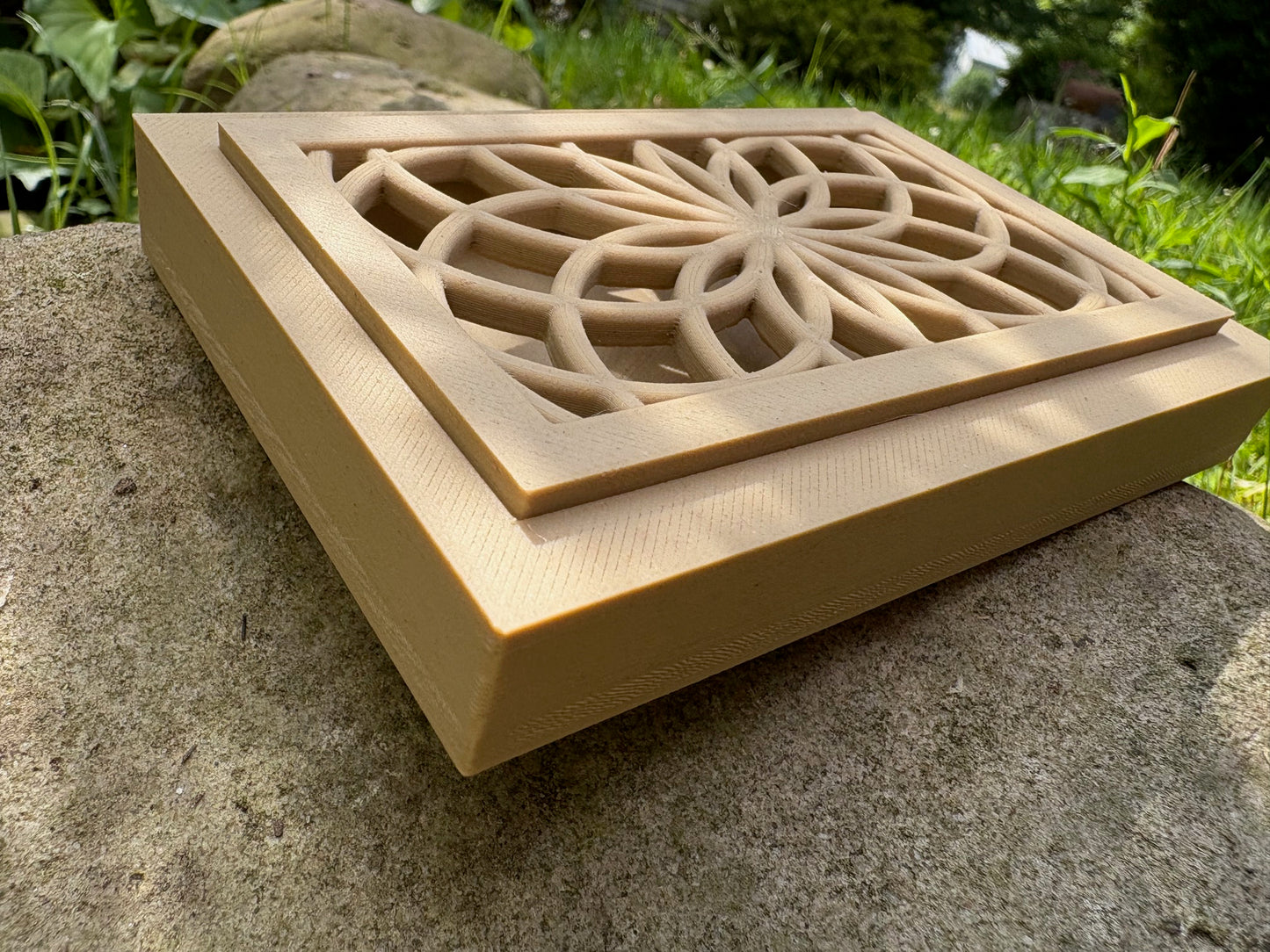 Draining Soap Dish Floral Geometric