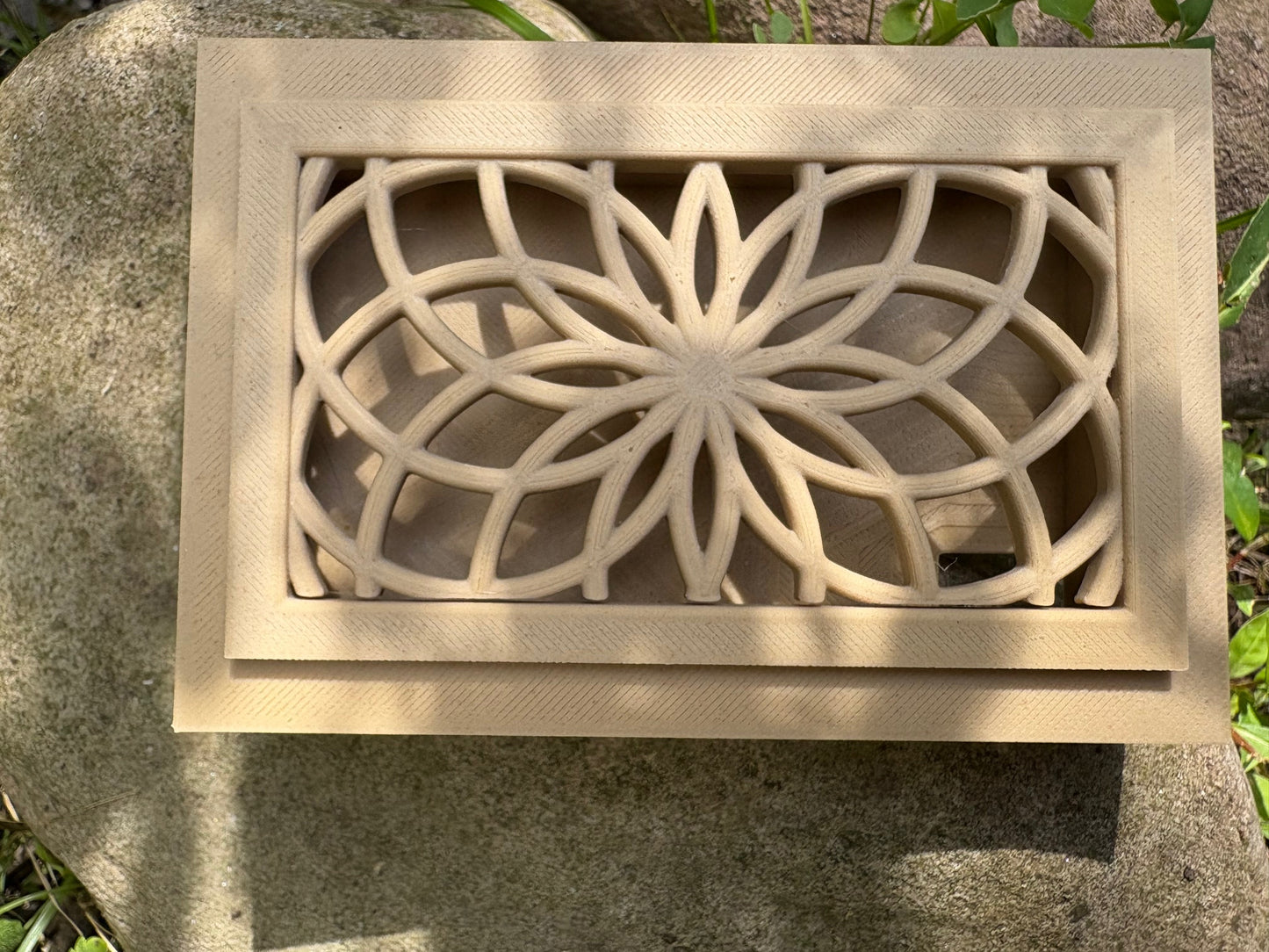 Draining Soap Dish Floral Geometric